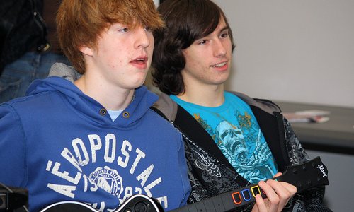 Teens Are Gaming Teens Are Gaming