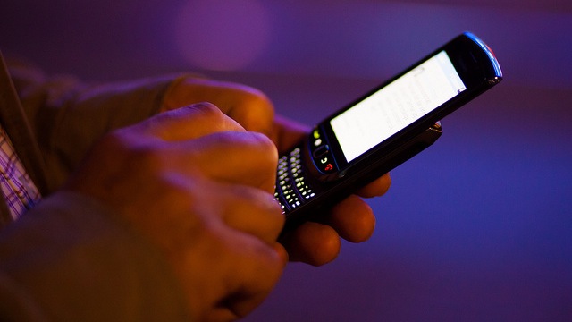 texting on blackberry