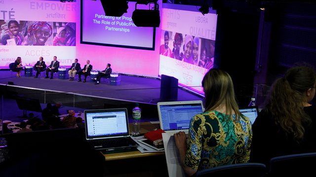 philanthropic-social-media philanthropic-social-media
