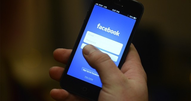 facebook-install-ads-previews facebook-install-ads-previews