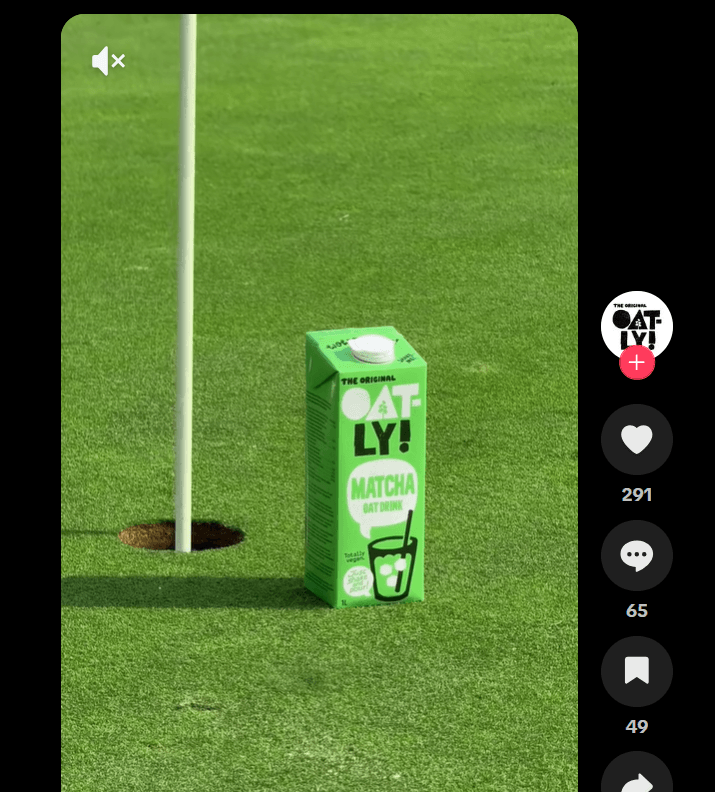 Oatly’s TikTok video promoting Oatly Matcha, showing a box of Oatly Matcha on a golf course next to a golf hole.